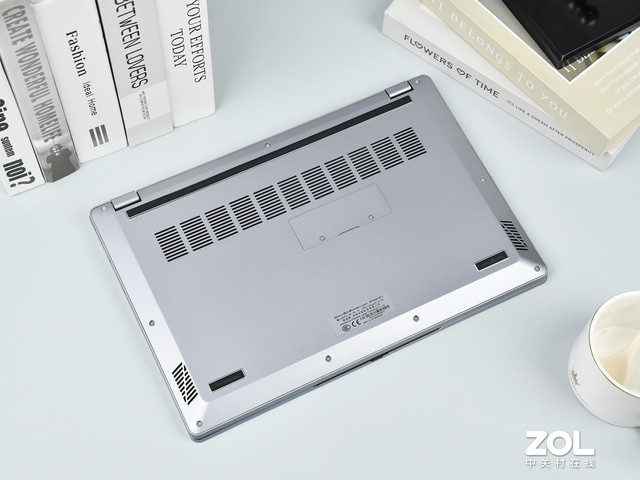 【有料评测】三千元内高性价比办公本 中柏EZbook X6全面评测 