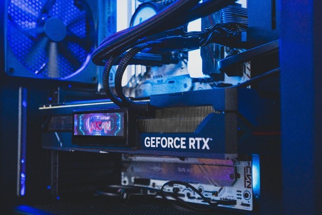 ϺŴشiGame RTX 4070 TiDLSS 3֡ˬ2077
