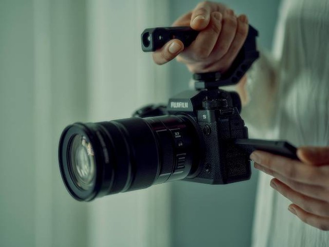 X系列抓拍性能和视频性能 富士无反数码相机X-H2发布 