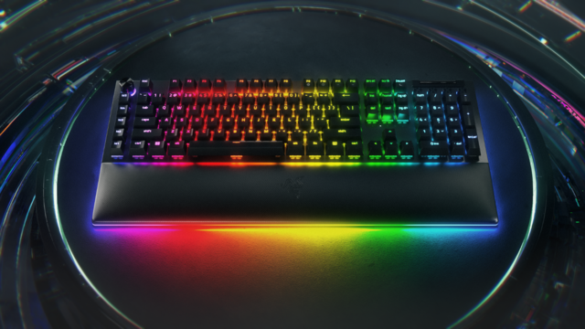 ϷȫRAZERڹѸ֩V4רҵ