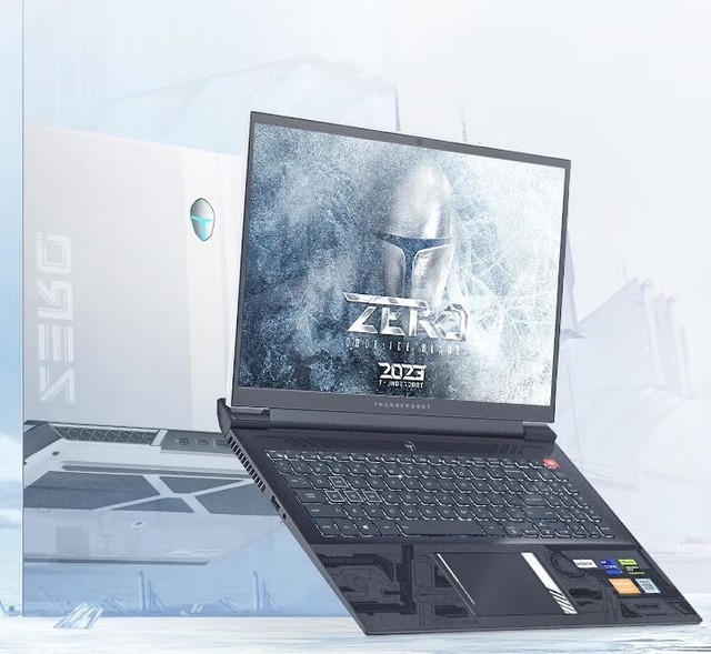 雷神ZERO 2023冰刃白 诠释“芯”时代电竞美学 