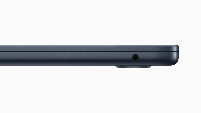 苹果 推出 15 英寸 MacBook Air：起售价10499 元