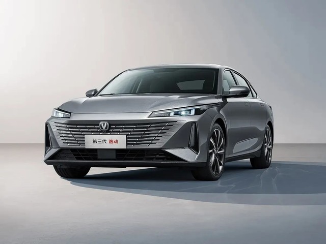 长安第三代逸动亮相_长安 逸动 2022款 PLUS 1.6L GDI CVT精英型_汽车科技新闻-中关村在线