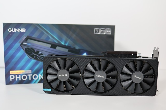 Ӣض۸ A750 Photon