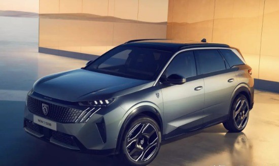 根据近一年来的销量数据显示,东风标致5008销量达到4014辆.