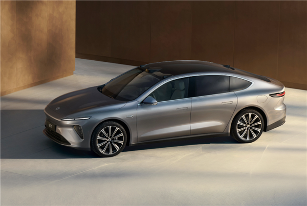 蔚来et7官图曝光4月25日首发外观太美了