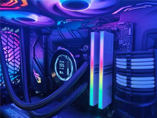 13CPUֵװ˹ŮDDR5ڴ