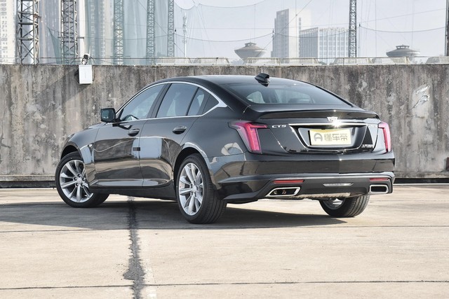 凯迪拉克ct5豪华型豪华后驱焕新上市官降7万