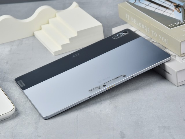 颜值实力兼备！联想小新Pad Pro 2022平板精美图赏