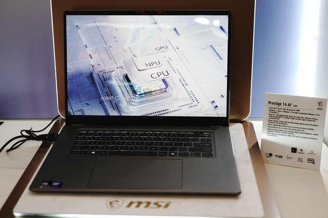 CES 2026΢��չ̨��Ʒ����������Я�������ͷ�˫��ͻ��