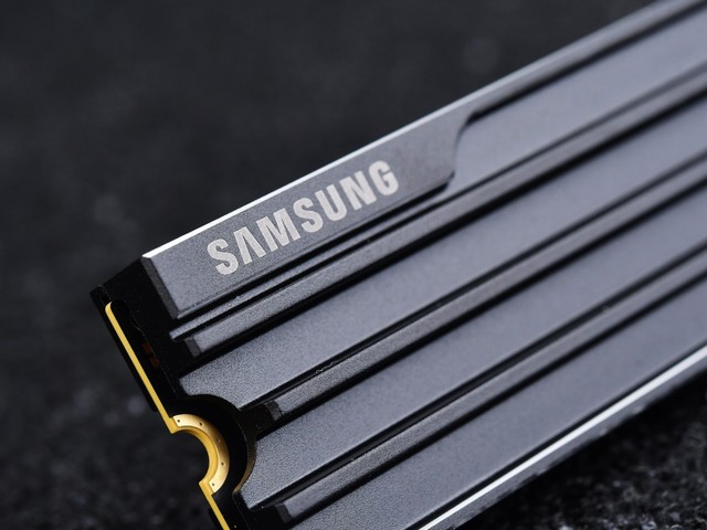 PCIe5.0���ܱ�� ����9100 PRO��̬Ӳ������