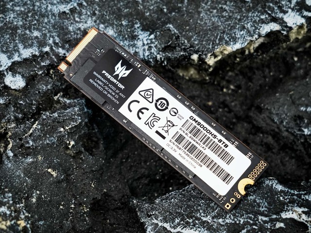 掠夺者GM9000HS神舆8TB固态硬盘评测 旗舰性能再续Gen5传奇