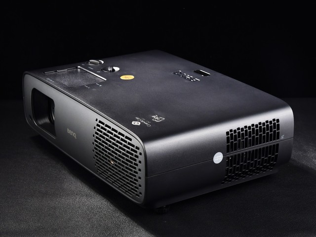 延续W系列电影行业标准 明基W4100i大图赏析