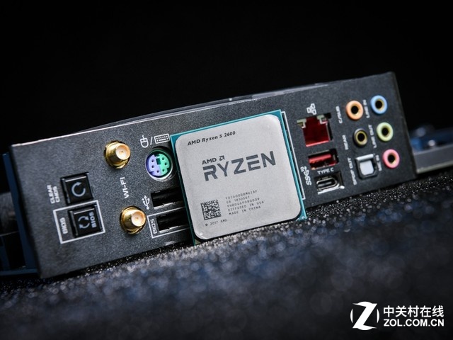 AMD Ryzen 5 2600ͼ