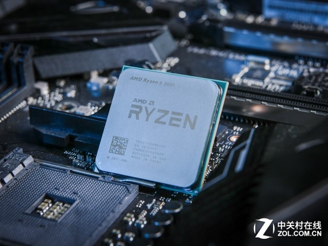 AMD Ryzen 5 2600ͼ