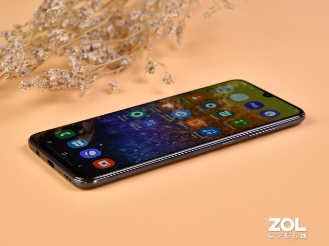 超强续航更是超值之选三星a70手机图赏