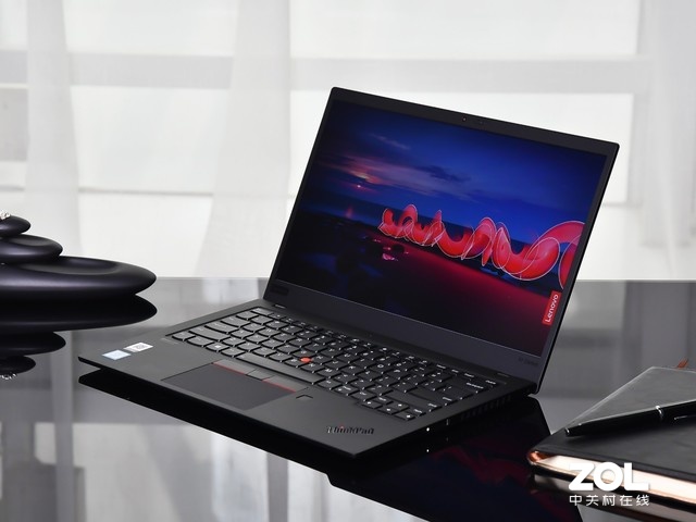 ȫʱ콢 ThinkPad X1 Carbon 2019ͼ