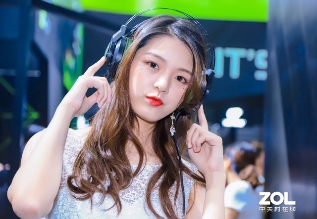ChinaJoy2019 ˫չ̨ЩܴС