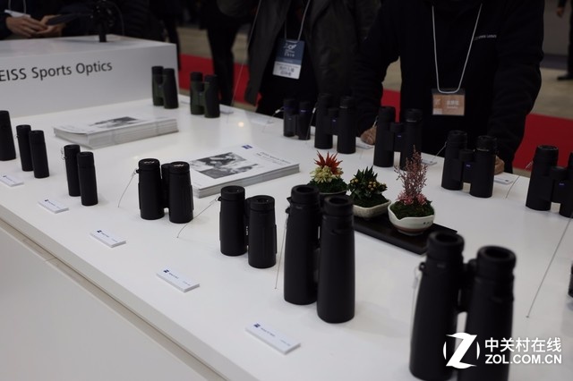 CP+2019չֳ ˾ЩͷZX1