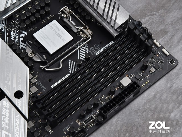 二次元吹雪 华硕ROG STRIX Z490-A GAMING图赏