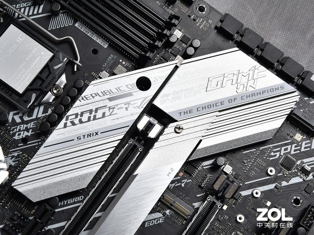 二次元吹雪 华硕ROG STRIX Z490-A GAMING图赏