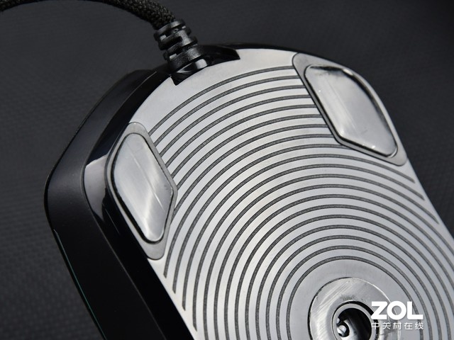 达尔优A960轻量级鼠标图赏 65g充实握感