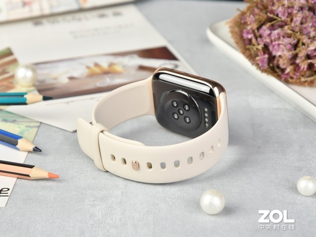 ˫߶ʸ OPPO Watchֱͼ