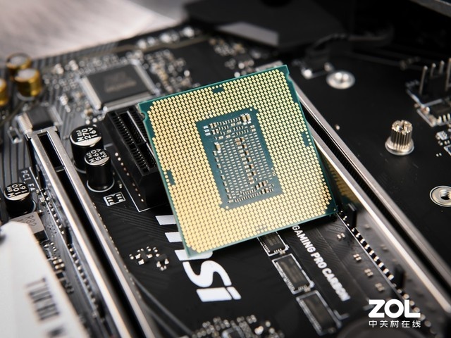 88߳ Intel i7 9700Kͼ