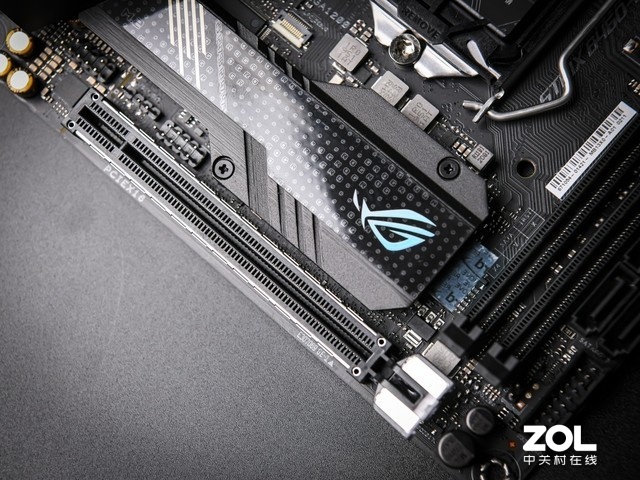 С ˶ROG STRIX B460-I GAMINGͼ
