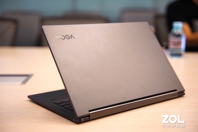 õᱡʼǱ YOGA C940ͼ