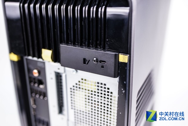 �⹤�߲�װ ALIENWARE AURORA  R5���ͼ��