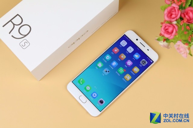 1019OPPOٰΪһ ƷᣬչܵOPPO R9sOPPO R9sһǲȫµIMX398ͷOPPOʹµͷ뵽CMOSзȫµĴﵽ1600أ䱸F1.7Ȧǲ˵˫˶ԽȷʵԳƵǡ콢ͷ