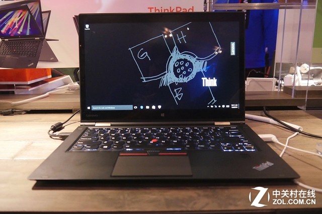 CES2016 ThinkPad X1 YogaƷֳͼ