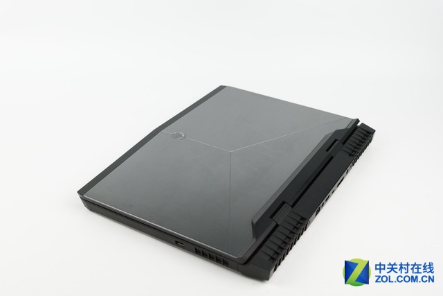 Alienware 17 R4 2017�¿�ʼǱ�ͼ��