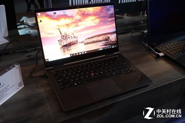 CES2019ֱֳThinkPad X1 Yoga 2019ͼ