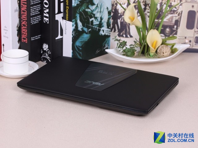 游戏本玩新花样华硕战争雷霆fxpro图赏