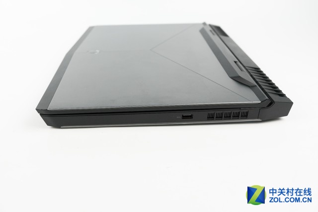 Alienware 17 R4 2017�¿�ʼǱ�ͼ��