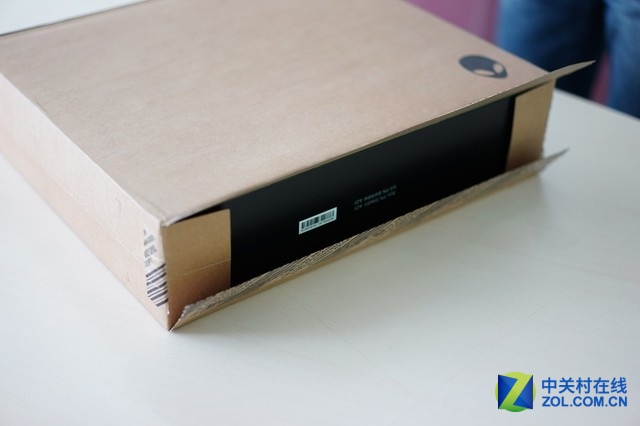 ������С���� 2016��Alienware 13����