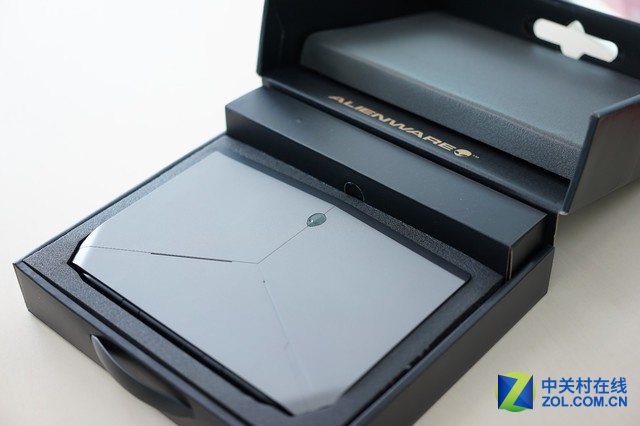 ������С���� 2016��Alienware 13����