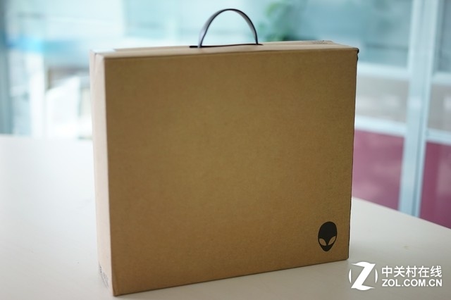 ������С���� 2016��Alienware 13����