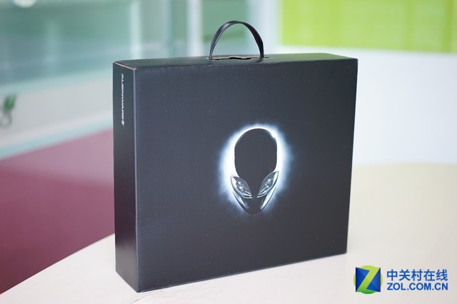 ������С���� 2016��Alienware 13����