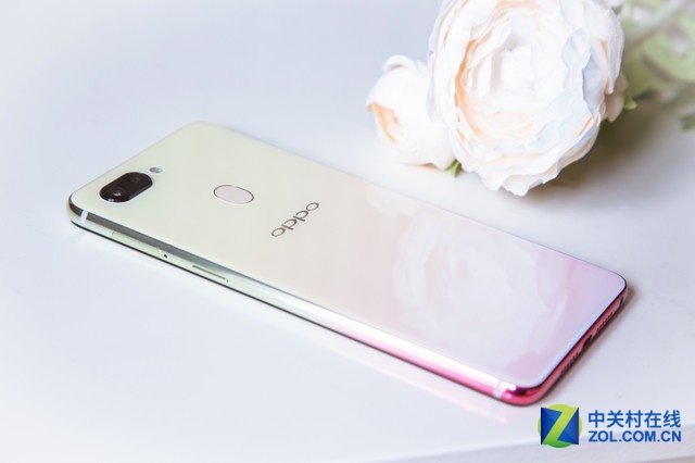 һλý OPPO R15ɫͼ