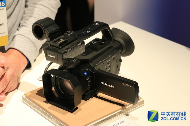 CES2016DVƷһ 4KСͻ