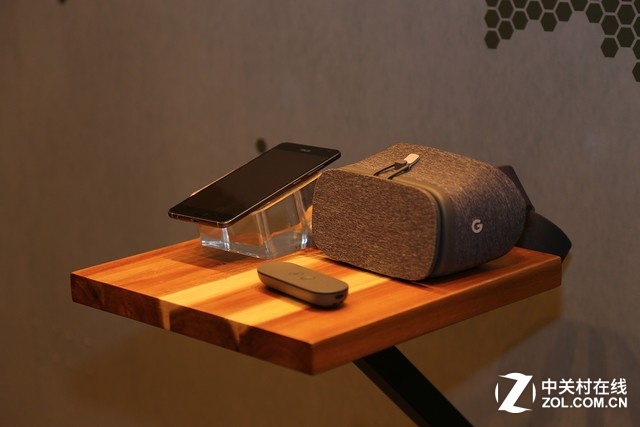 ˶ZenFone AR AR/VR