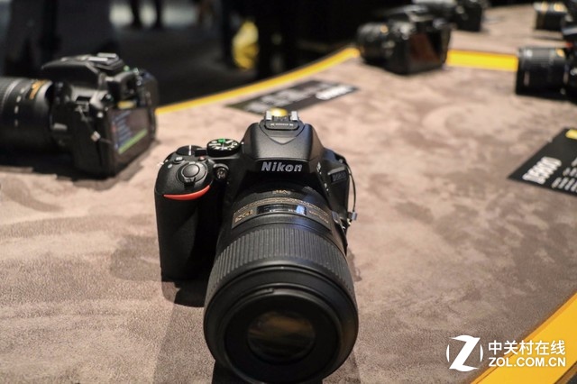 CES2017 ῵D3400/D5600ֳʵͼ