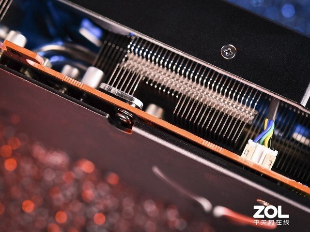 ħ ѶRX 5700 XTħԿͼ