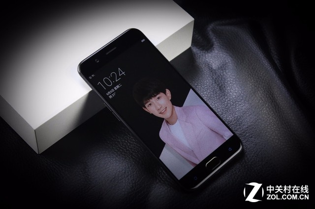 ˿ר OPPO R11 TFBOYSͼ