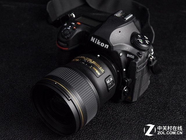 ٱ ῵28mm f/1.4Eʵ