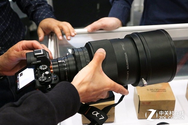 135mm f/1.4! һѧȦP&E