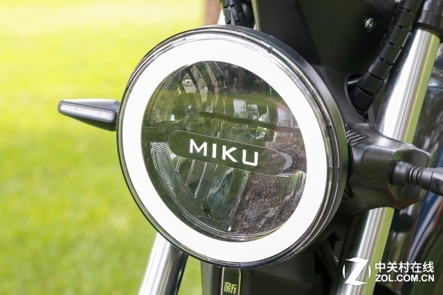 н MIKU MAXʵ